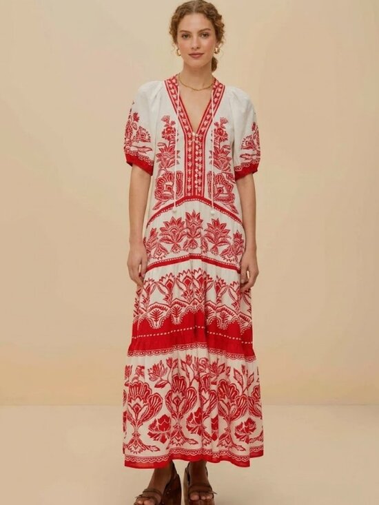 FARM Rio Dresses & Skirts - FARM Rio Off-white Boho Garden Short Sleeve Midi Dress